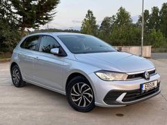 Sahibinden Volkswagen Polo 1.0 Life 2023 Model  9.000 km Gri (Gümüş)