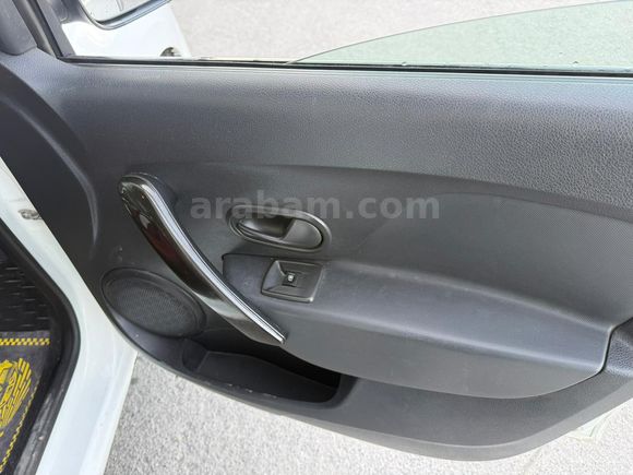 DEĞİŞENSİZ MAKYAJLI 2017 RENAULT SYMBOL 90HP OTOCAZİPTEN !!!