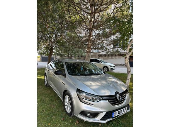 Sahibinden Renault Megane 1.5 dCi Touch 2018 Model 