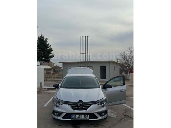 Sahibinden Renault Megane 1.5 dCi Touch 2018 Model 