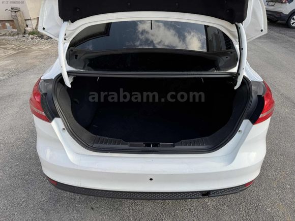 OĞUZ ' DEĞİŞENSİZ FORD FOCUS TREND X TRAMERSİZ KALEMM GİBİ