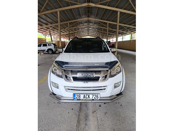 Sahibinden Isuzu D-Max 2.5 4x4 V-Cross 2014 Model