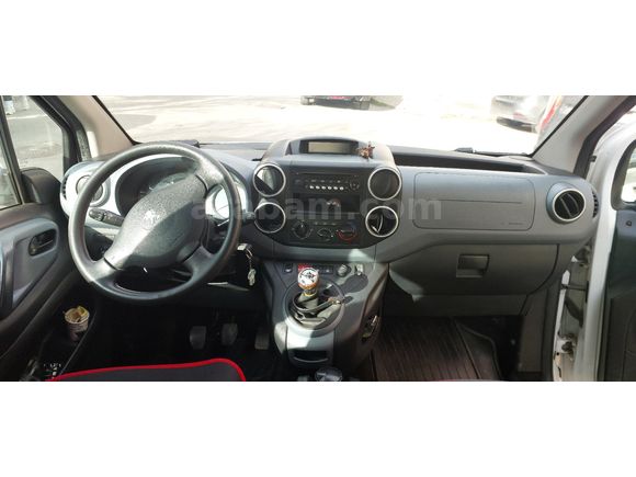 PEUGEOT PARTNER TEPEE TEMİZ İLK SAHİBİNDEN