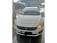 Sahibinden Fiat Egea 2018 1.4 Fire Esay pulus manuel hafif çiziklerden dolayı sağ ön çamurluk ve tampon lokal boyalıdır değişen ve hasar kaydı yoktur