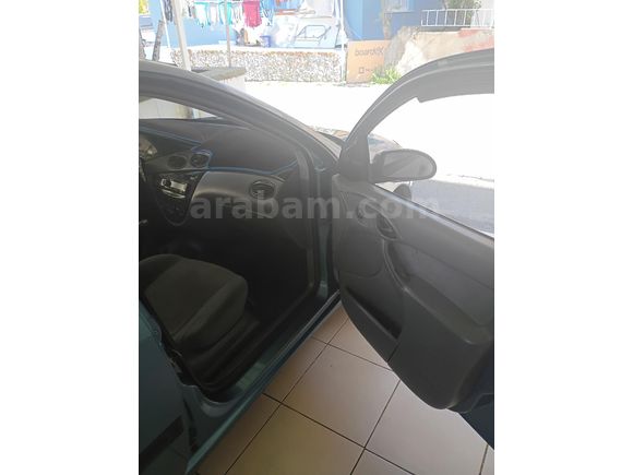 Sahibinden Ford Focus 1.6 Ambiente 2000 Model