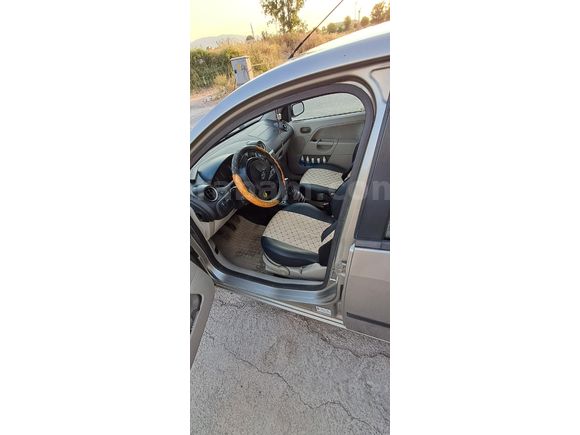Sahibinden Ford Fiesta 1.4 TDCi Comfort 2004 Model
