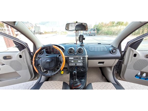 Sahibinden Ford Fiesta 1.4 TDCi Comfort 2004 Model