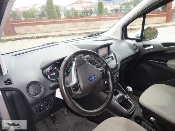 2020 FORD TİTANİUM PLUS KOLTUK ISITMA HATASIZ BOYASIZ