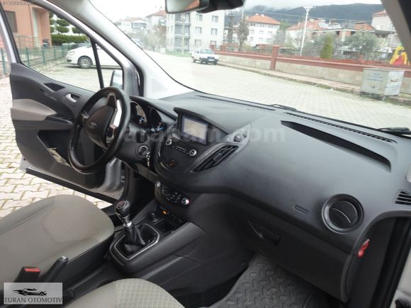 2020 FORD TİTANİUM PLUS KOLTUK ISITMA HATASIZ BOYASIZ
