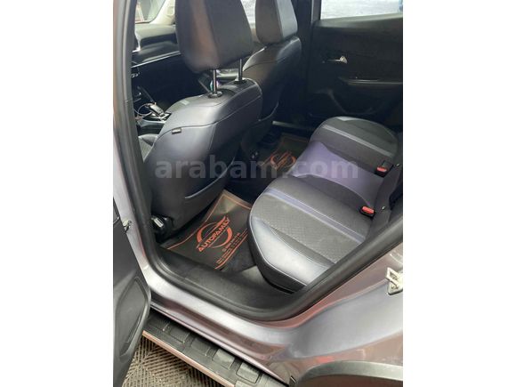 İlk Sahibinden Peugeot 2008 1.2 PureTech Allure Dynamic 2020 Model 