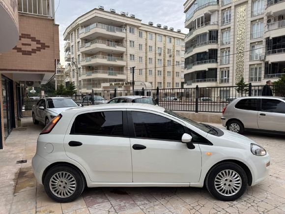 Deniz Otomotivden Fiat Punto 1.4 Pop S&S 2012 Model Şanlıurfa