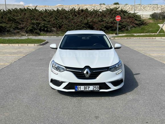 RENAULT MEGANE 4 – 2016  MODEL TÜRKİYENİN EN UYGUNU VE TEMİZİ