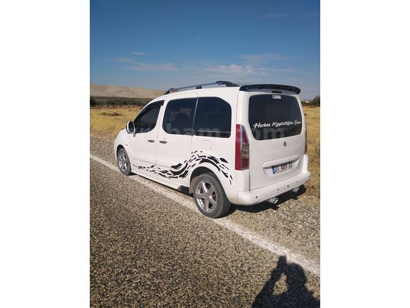 Sahibinden Citroen Berlingo 1.6 HDi Combi Silverline 2011 Model 