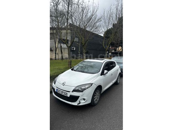 Sahibinden Renault Megane 1.5 dCi Privilege 2012 Model 