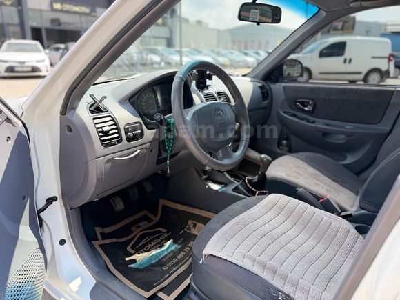 Sahibinden Hyundai Accent 1.3 Admire 2005 Model