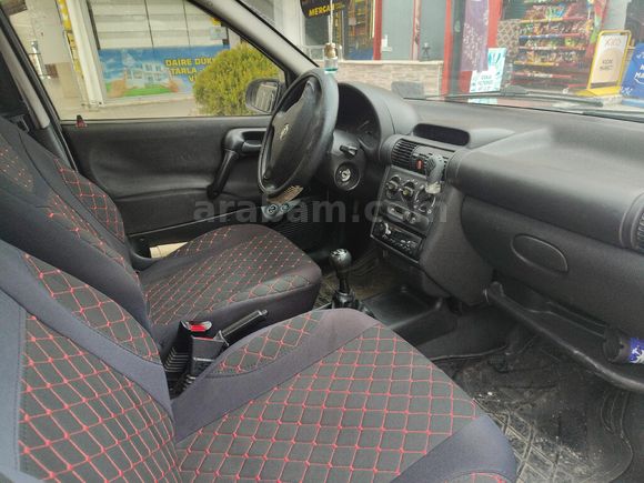 Sahibinden Opel Corsa 1.4 GLS 2000 Model  270.000 km Beyaz