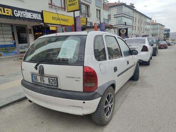 Sahibinden Opel Corsa 1.4 GLS 2000 Model  270.000 km Beyaz