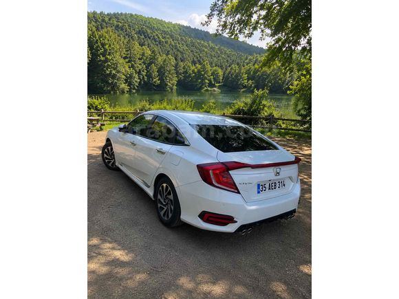 Sahibinden Honda Civic 1.6i VTEC Eco Executive 2018 Model 