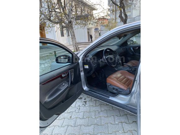 Sahibinden Volvo S60 2.0 T 2003 Model 