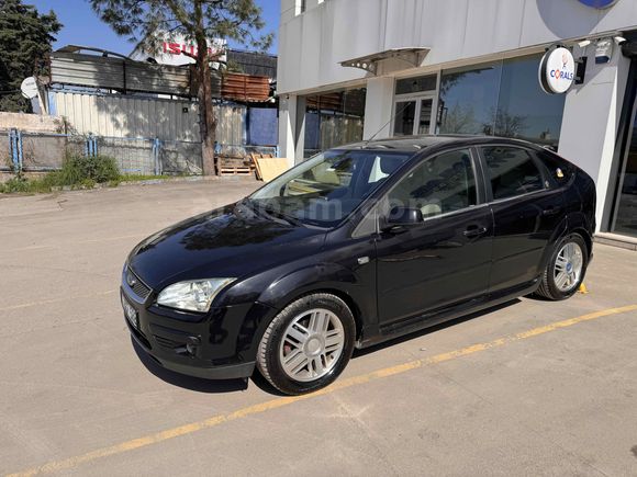 Sahibinden Ford Focus 1.6 Ghia 2007 Model 
