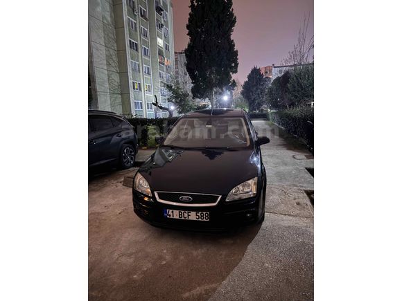 Sahibinden Ford Focus 1.6 Ghia 2007 Model 