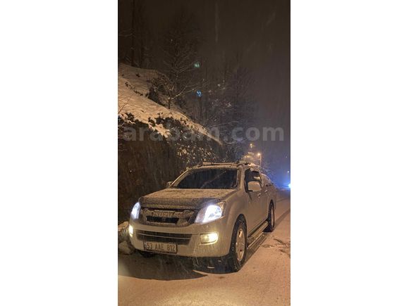 Sahibinden Isuzu D-Max 2.5 4x2 HT 2014 Model 
