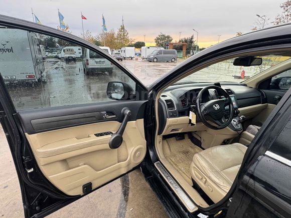 HATASIZ BOYASIZ DEĞİŞENSİZ Honda CR-V 2.0i Executive 2011 Model 