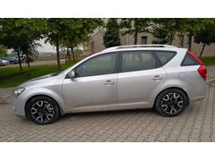 350 bin km de Tam Otomatik Kia cee'd sw