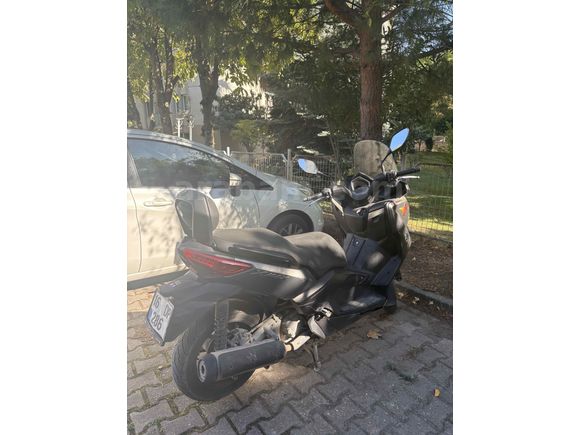 Sahibinden Yamaha X-Max 250 