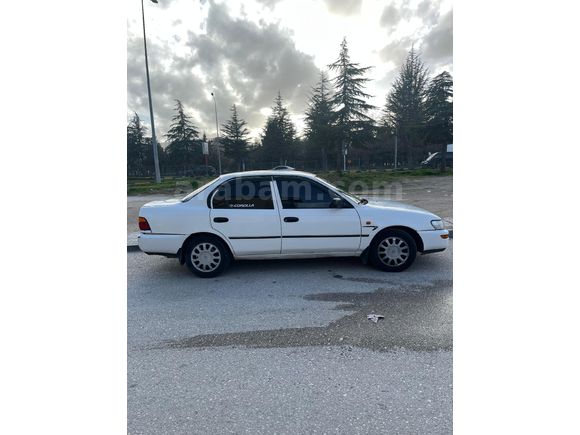 Sahibinden Toyota Corolla 1.6 XLi 1995 Model