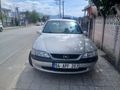 Opel Vectra 1.6 klimalı. Sakarya