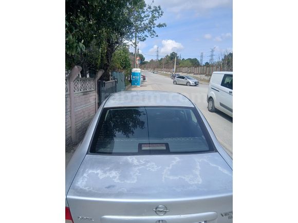 Opel Vectra 1.6 klimalı. Sakarya