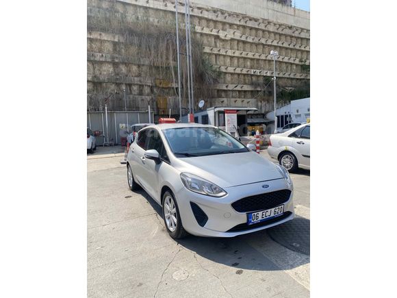 Sahibinden Ford Fiesta 1.1 Trend X 2019 Model Ankara 150.000 Gri (metalik)