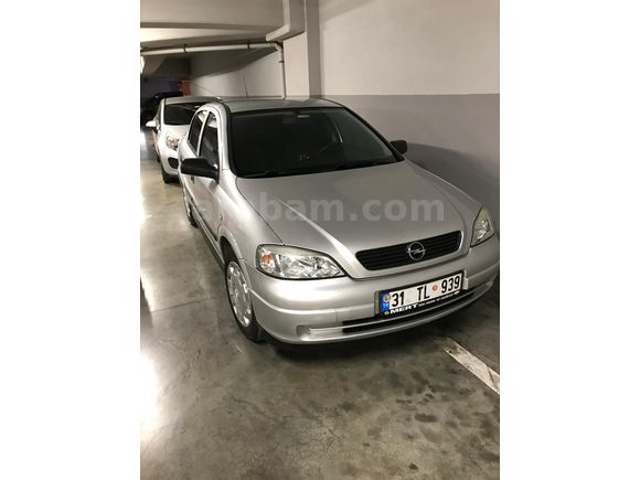 Memurdan Düşük Km Opel Astra 1.4 Classic  Twinport 2006 Model