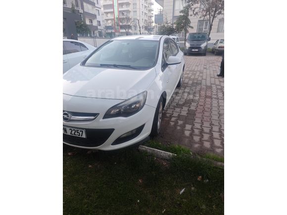 Sahibinden Opel Astra 1.6 CDTI Design 2016 Model  273000 km Beyaz