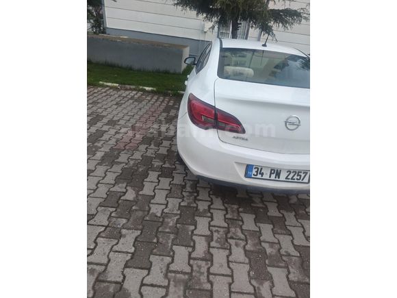 Sahibinden Opel Astra 1.6 CDTI Design 2016 Model  273000 km Beyaz