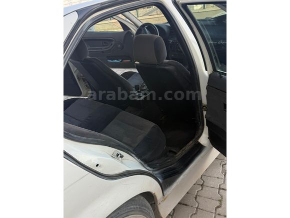 Sahibinden BMW 3 Serisi 318i Standart 1994 Model