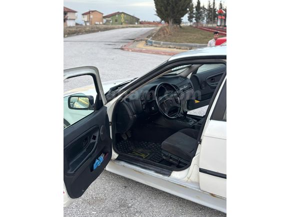 Sahibinden BMW 3 Serisi 318i Standart 1994 Model
