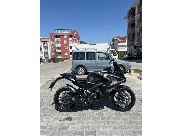 Sahibinden Bajaj Pulsar 200 RS 