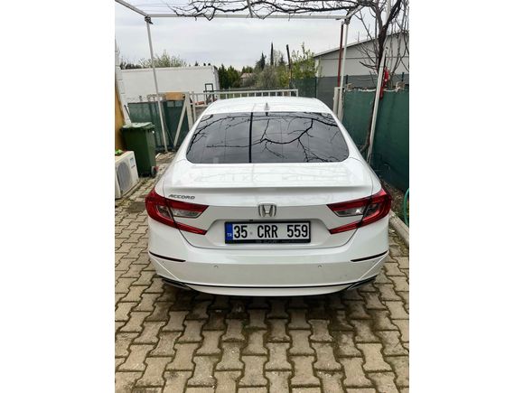 Sahibinden Honda Accord 1.5 VTEC Executive Plus 2021 Model 
