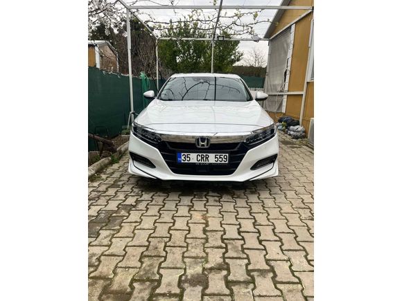 Sahibinden Honda Accord 1.5 VTEC Executive Plus 2021 Model 
