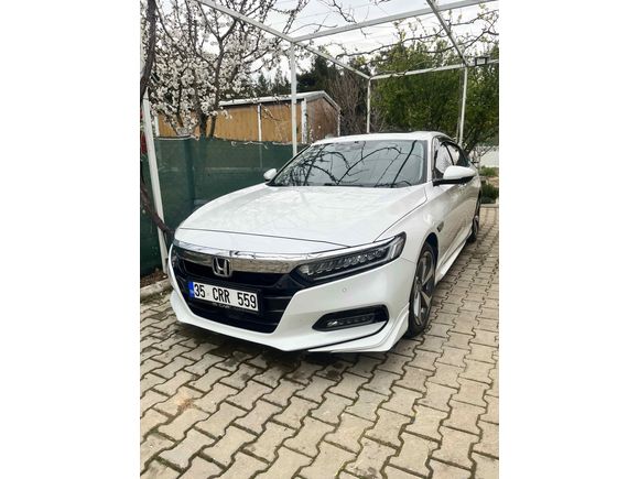 Sahibinden Honda Accord 1.5 VTEC Executive Plus 2021 Model 