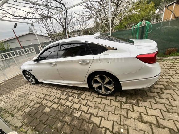 Sahibinden Honda Accord 1.5 VTEC Executive Plus 2021 Model 