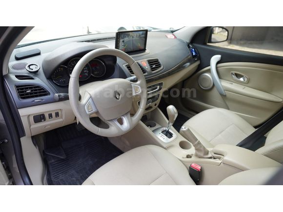 Sahibinden Renault Megane 1.6 Privilege 2011 Model