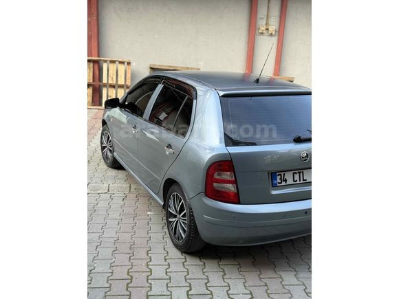Sahibinden Skoda Fabia 1.4 Special 2003 Model 