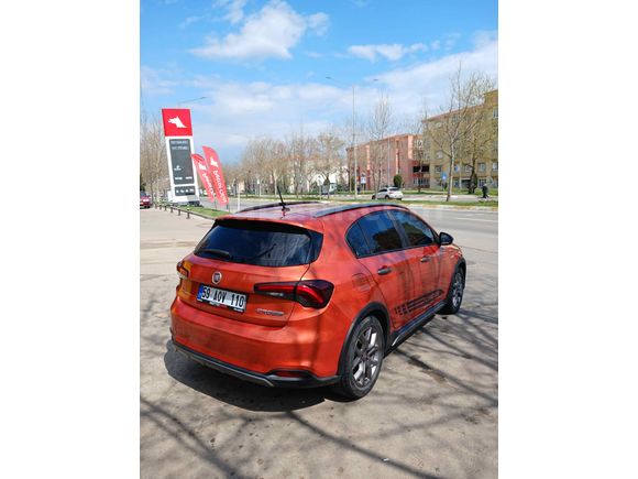 Sahibinden Fiat Egea Cross 1.4 Fire Urban 2022 Model Tekirdağ 40.000 km Turuncu