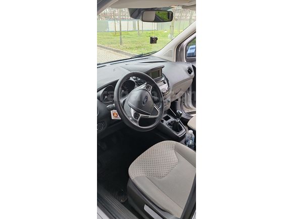 Sahibinden Ford Tourneo Courier 1.5 TDCi Titanium 2022 Model