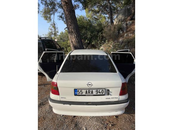 Sahibinden Opel Astra 1.4 Classic 2000 Model 