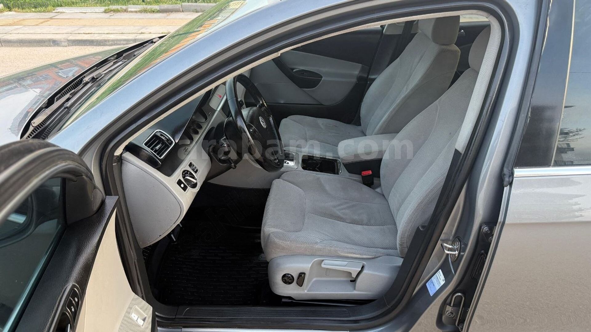 Galeriden Volkswagen Passat 2.0 FSi Comfortline 2006 Model Ankara 268.000 km Gri 7