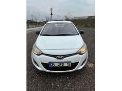 Sahibinden Hyundai i20 1.4 CRDi Jump 2014 Model  197,500 km Beyaz